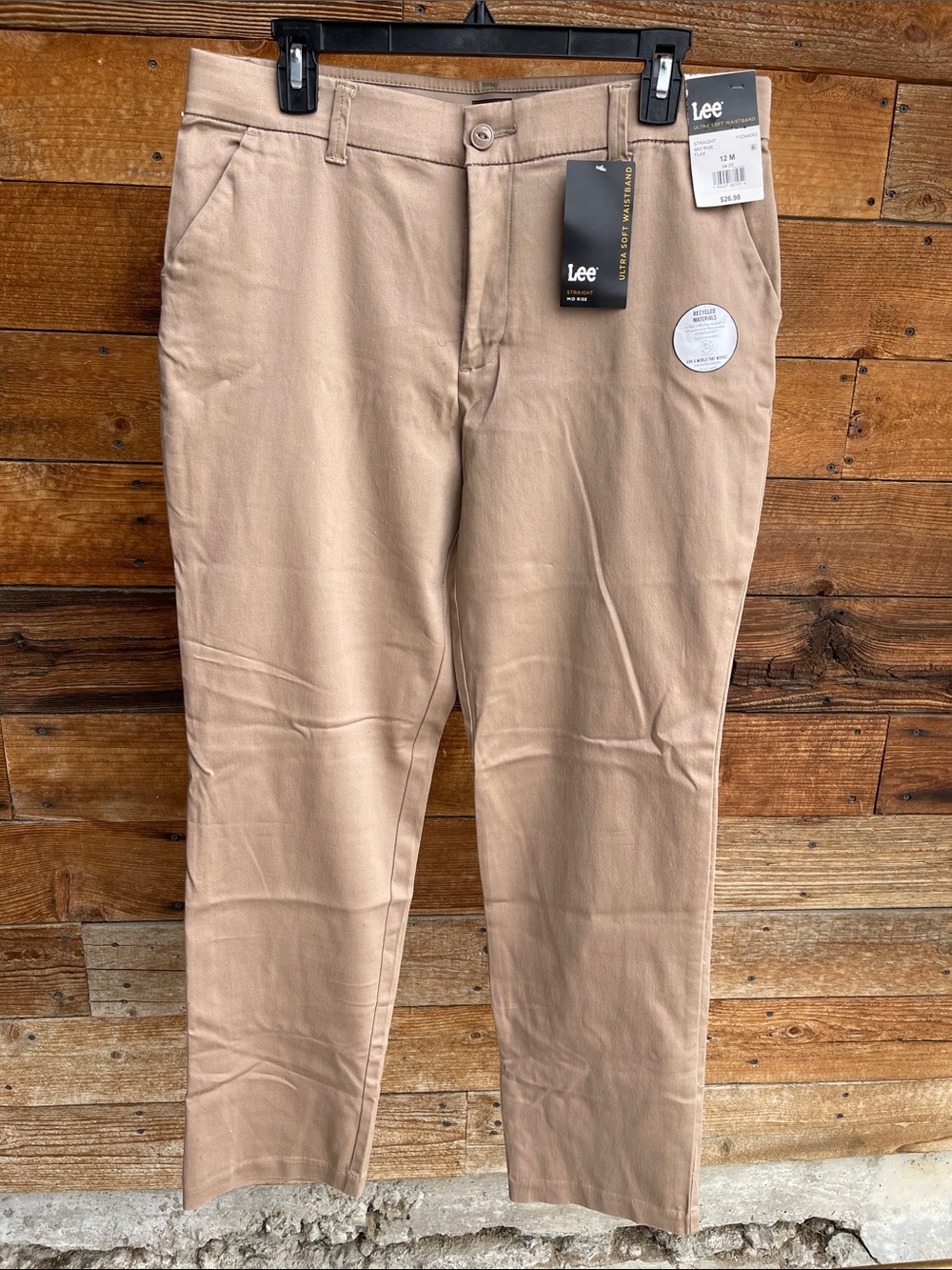 NWT Lee UltraSoft WaistbandStraightMid Rise Pants Women’s 12M Flax Beige Stretch